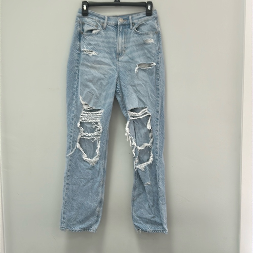 Light wash ripped jeans